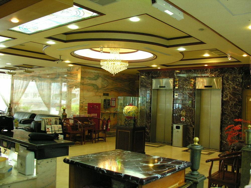 Sunrise Hotel Tainan Exterior foto
